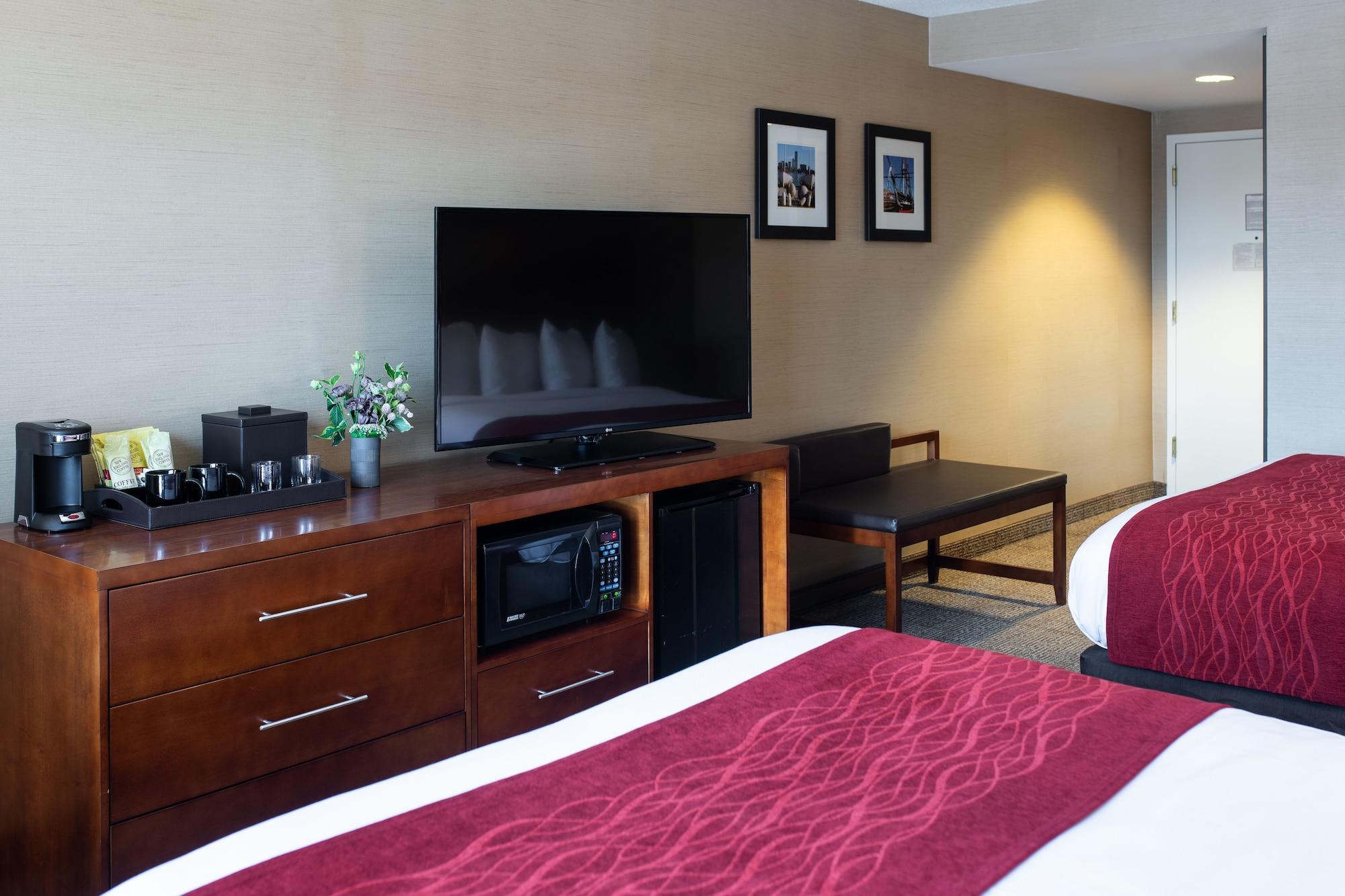 Comfort Inn & Suites Logan International Airport Revere Zewnętrze zdjęcie