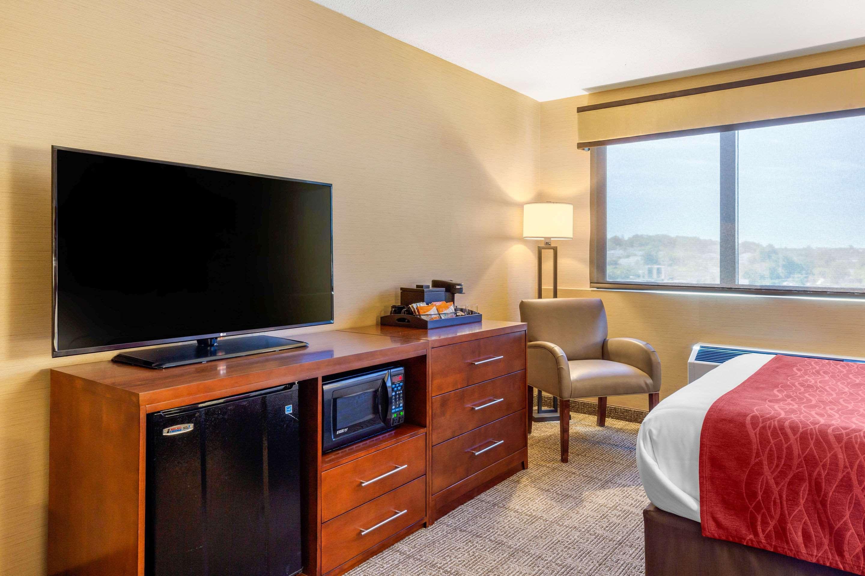 Comfort Inn & Suites Logan International Airport Revere Zewnętrze zdjęcie