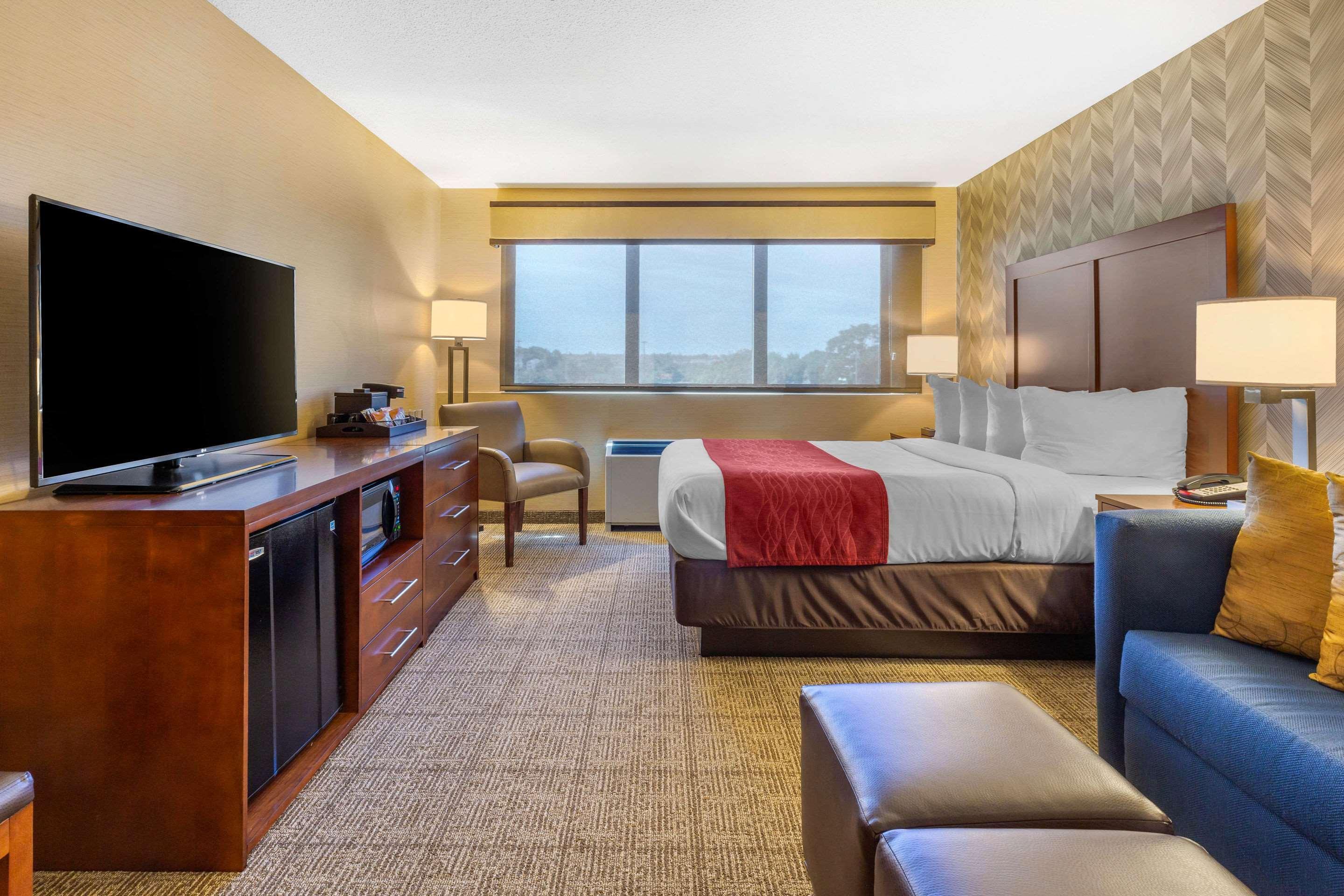 Comfort Inn & Suites Logan International Airport Revere Zewnętrze zdjęcie