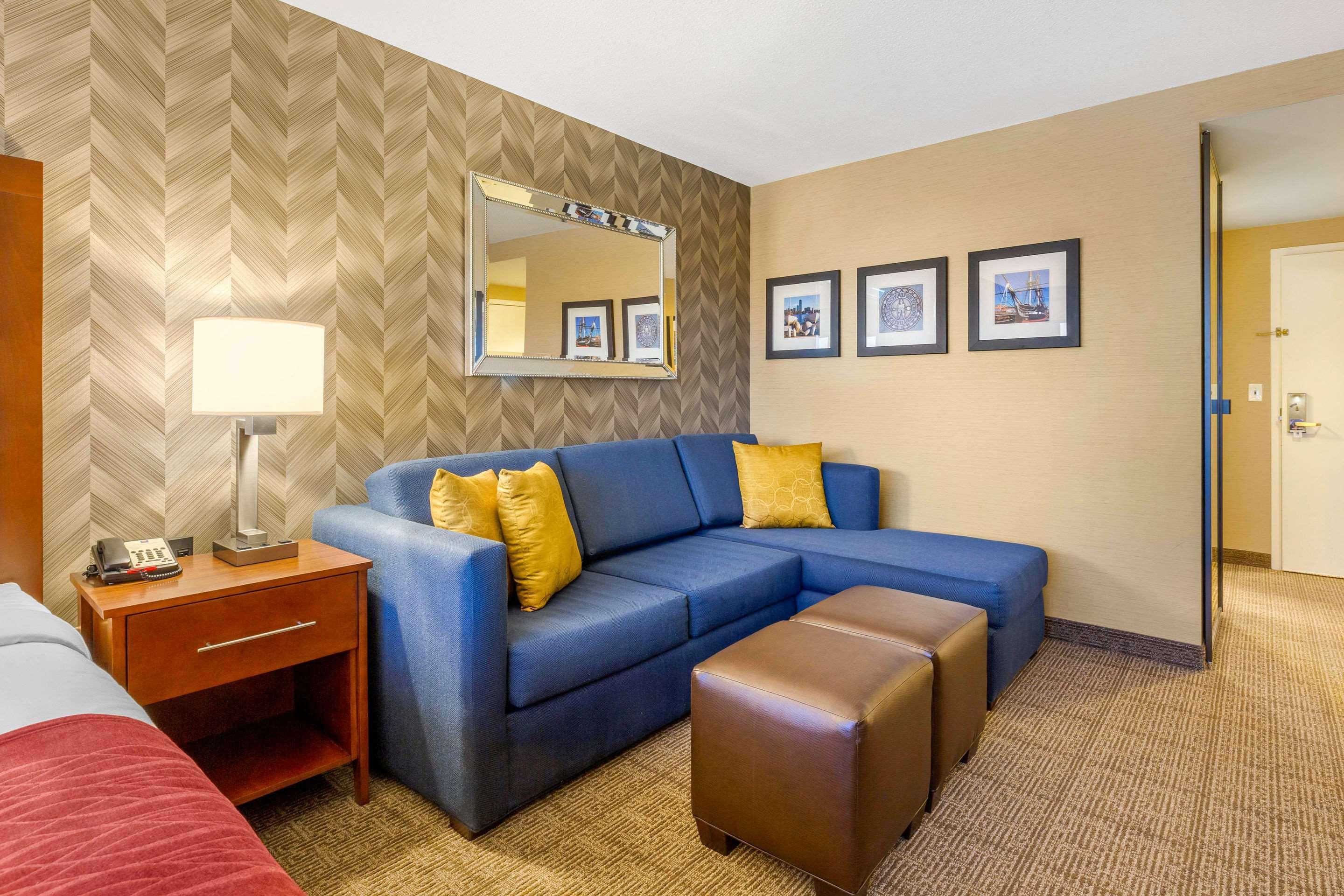 Comfort Inn & Suites Logan International Airport Revere Zewnętrze zdjęcie