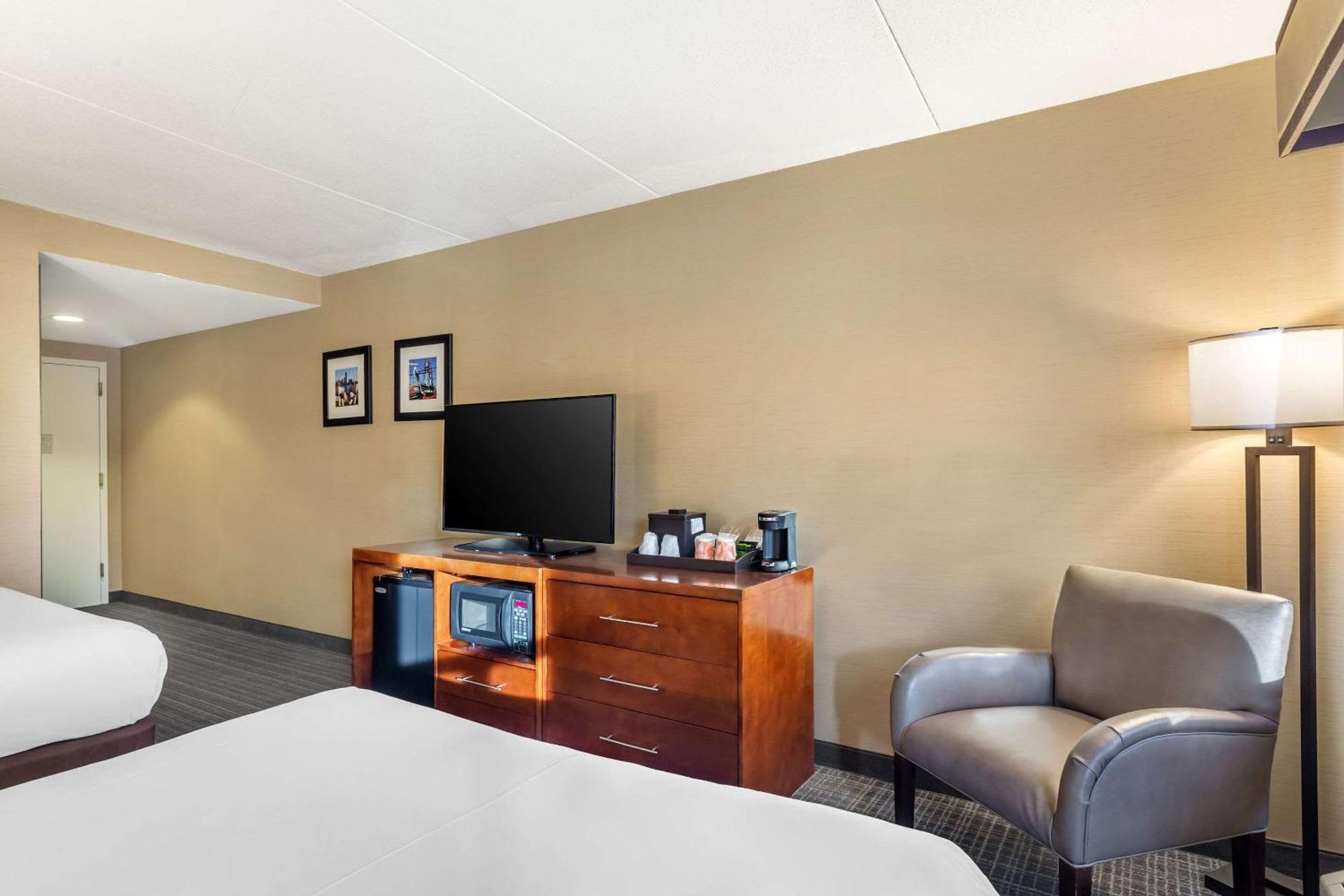 Comfort Inn & Suites Logan International Airport Revere Zewnętrze zdjęcie