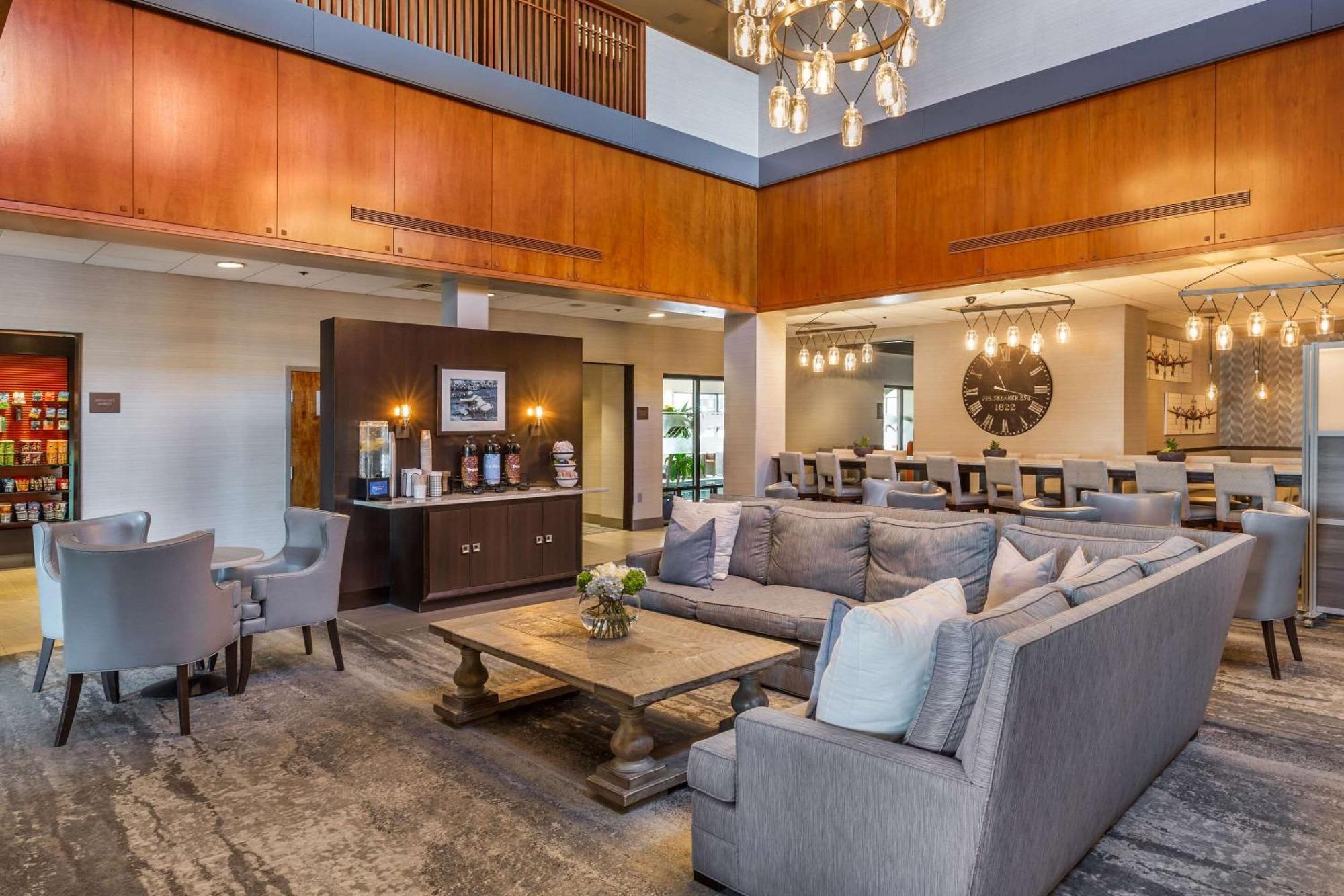 Comfort Inn & Suites Logan International Airport Revere Zewnętrze zdjęcie