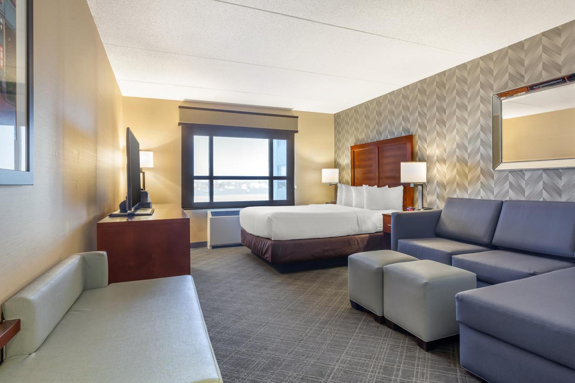 Comfort Inn & Suites Logan International Airport Revere Zewnętrze zdjęcie